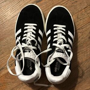 Black/white chunky platform sneakers Gazelle Bold Adidas